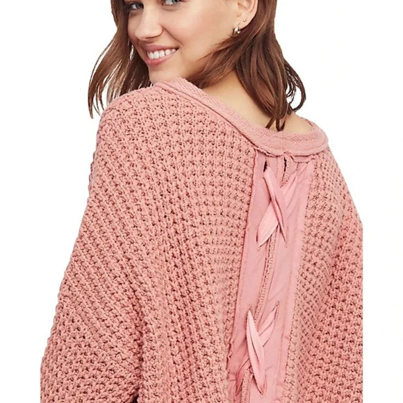 Free People Chunky Waffle Knit Sweater Lace Up Back Cropped Oversized Pink XS - Picture 3 of 9